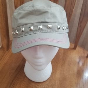 Pug brand hat